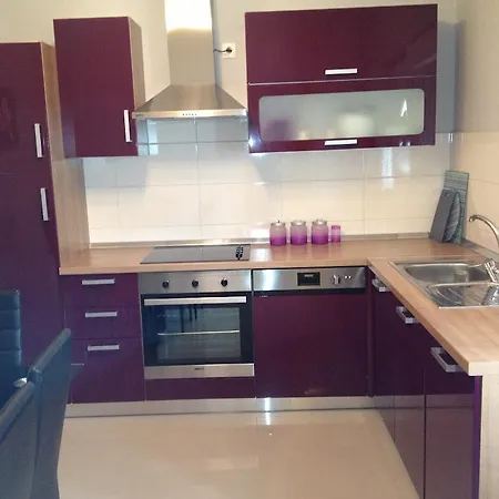 Apartment Karl Biograd Na Moru