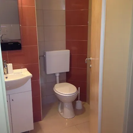 Apartman Karl *
